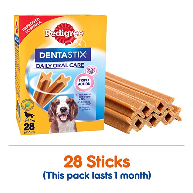 Pedigree Dentastix Oral Care for Adult Medium Breed of 10-20 kg Dog Treats, 270 g