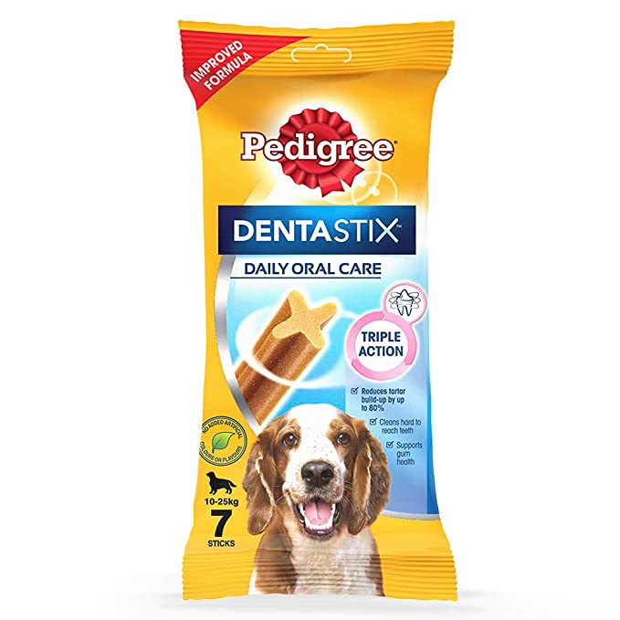 Pedigree Dentastix Oral Care for Adult Medium Breed of 10-20 kg Dog Treats, 270 g